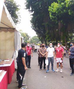 Polda Metro Jaya mengadakan Pasar Murah dalam menyambut bulan suci ramadhan 1443 H