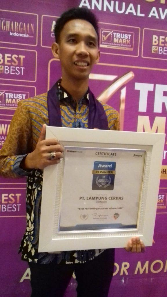 PT. LAMPUNG CERDAS MERAIH PENGHARGAAN “BEST PERFORMING BUSINESS WINNER 2022”