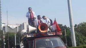 TUNTUT KEADILAN, TIM PEJUANG NUSTUAL GELAR AKSI DI PATUNG KUDA, JAKARTA