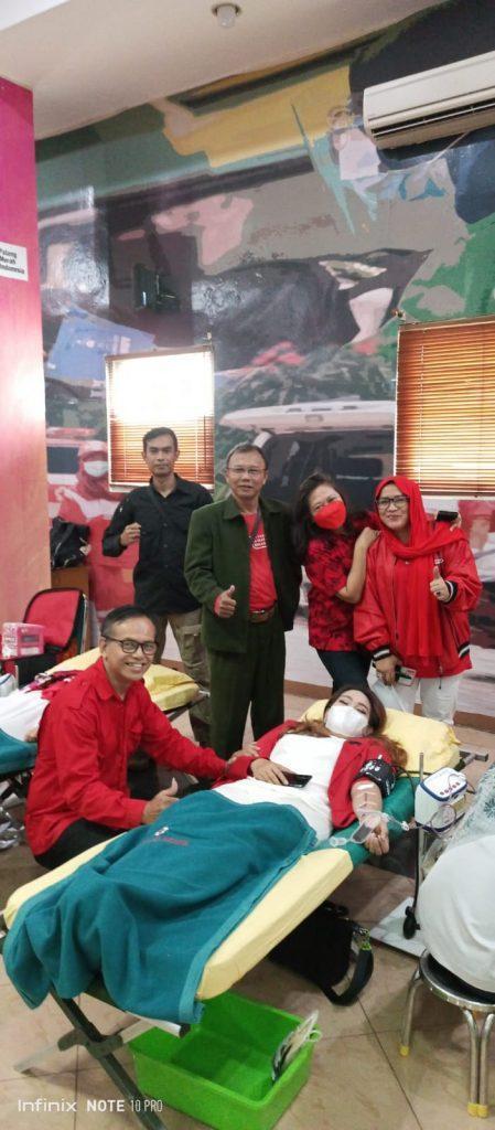 RAYAKAN 77 TAHUN RI, KPPI GELAR DONOR DARAH