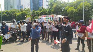 Aksi Damai Masyarakat Jakarta Utara, Hakim Jangan Main Mata.