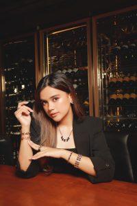Koleksi “Black Rose” Dari Lotus Gold Jadikan Tampilan Lebih Edgy, Bold, dan Modern