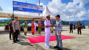 Prajurit Lanal Sabang Sambut Kedatangan Dua Kapal Perang Singapura Ke Kota Sabang