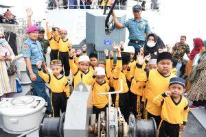 TNI AL, Tingkatkan Kemampuan, Prajurit Lanal Dumai Laksanakan Latihan Menembak