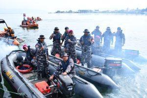 Lantamal I Laksanakan Pengamanan Perlombaan F1 H20 Di Danau Toba