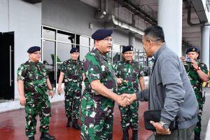 Danlantamal I Sambut Panglima Wilayah 1 Malaysia Di Bandara Kualanamu Deli Serdang
