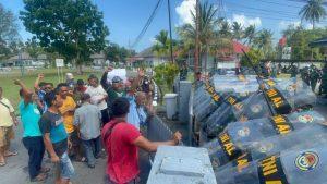 Aksi Demo Nelayan Bintan Tuntut Bebaskan Warga Yang Ditahan Lanal Bintan