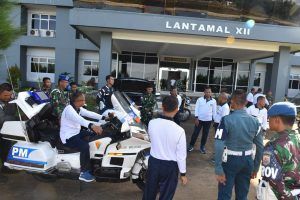Cek Kesiapan Ranmor, Danlantamal XII Laksanakan Inspeksi Kendaraan Dinas