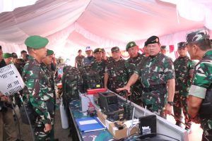 Panglima TNI Laksamana TNI Yudo Margono Pimpin Upacara Riksiaops dan Pemberangkatan Satgas Pamtas RI-PNG Kewilayah Papua TA. 2023