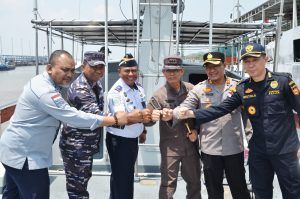 Jelang Libur Hari Raya Idul Fitri 1444 H, Lanal Dumai Laksanakan Patroli Bersama Pantau Situasi Keamanan Perairan Dumai