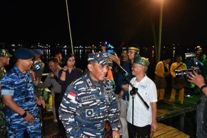 Akhiri Ramadhan, Danlantamal XII Semarakkan Festival Meriam Karbit Kota Pontianak Tahun 2023