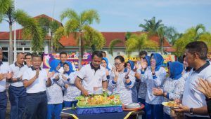 TNI AL Lanal Bengkulu Gelar Olahraga Bersama Sambut HUT Ke-37 Lanal Bengkulu