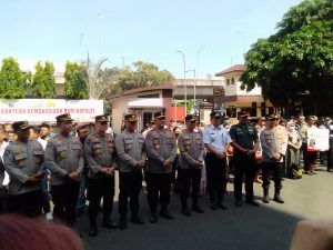Penyerahan Bantuan Kemanusiaan Dari Polri Lapangan Polres Jakarta Utara