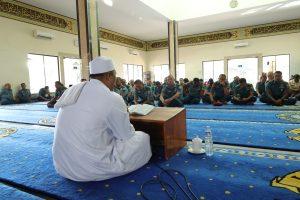 Tingkatkan Iman dan Taqwa, Prajurit dan PNS Lantamal I Laksanakan Kauseri Agama