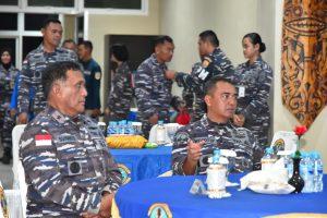 Courtesy Call (CC) Dankormar Disambut Langsung Danlantamal XII