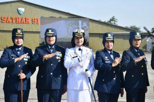 Komandan Lanal Bandung Hadiri Upacara Peringatan Ke-76 Hari Bhakti TNI Angkatan Udara