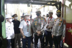 Mitigasi Polusi Udara, Satgas Pengendalian Pencemaran Udara Polda Metro Jaya Sidak Kawasan Industri Pasir Jaya Tangerang