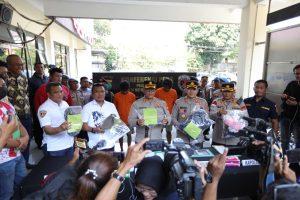 Konferensi Pers Tindak Pidana Pengeroyokan dan Penganiayaan yang Mengakibatkan Korban Meninggal Dunia di Koja Jakarta Utara