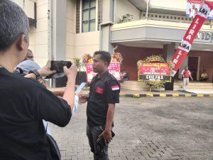 DPD LSM LIRA KONAWE menanggapi pernyataan pihak BWS IV Kendari dan PT Hutama Karya Atas ambruknya dinding Bendungan Ameroro