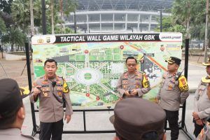 2600 Personil gabungan di terjunkan oleh Polda Metro Jaya untuk amankan Pendaftaran Capres Prabowo Subianto dan Cawapres Gibran Rakabuming Raka