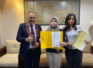 TERBUKTI TIDAK BERSALAH DR IKE FARIDA MINTA POLDA METRO JAYA MENGHENTIKAN LAPORAN PALSU PENGEMBANG GRUP PAKUWON JATI TBK