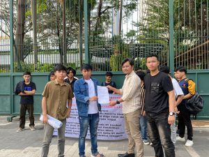 GEMIB Geruduk Kantor Mendikbud RI Desak Nadiem Segera Copot Kepala UT Kendari Beserta Kroni Kroninya