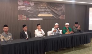 Membangun Negara Bermartabat, Jamaro  Dulung, : Tinggalkan Demokrasi