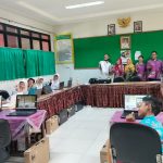 SDN Susukan 04 menerima bantuan Laptop dari Lenovo Indonesia