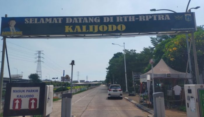 Lewat Jalan Kepanduan II RTH Kalijodo, Gratis dan Aman