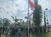 Semangat Kemerdekaan Merakyat: Ali Syakieb Bacawabup Rayakan HUT RI Ke-79 Bersama Petani di Kebun