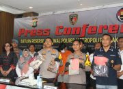 Kesal Tak Diajak Selfie, Motif Pria Aniaya Kekasih di Lift Hotel Cengkareng