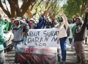 Kena Skorsing Sewenang-Sewenang, Sejumlah Mahasiswa Akan Tempuh Upaya Hukum