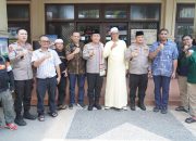 Kunjungan Kapolres Metro Jakarta Utara dalam Rangka Silahturahmi dengan Ustadz Maryadi di Kelapa Gading