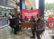 Polsek Koja Gelar Program Jumat Curhat di Pasar Koja