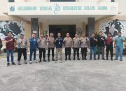 Kunjungan Wakapolres Metro Jakut dan Kapolsek Kelapa Gading dalam Rangka Peninjauan Giat Rekapitulasi Penghitungan Suara di PPK Kelapa Gading