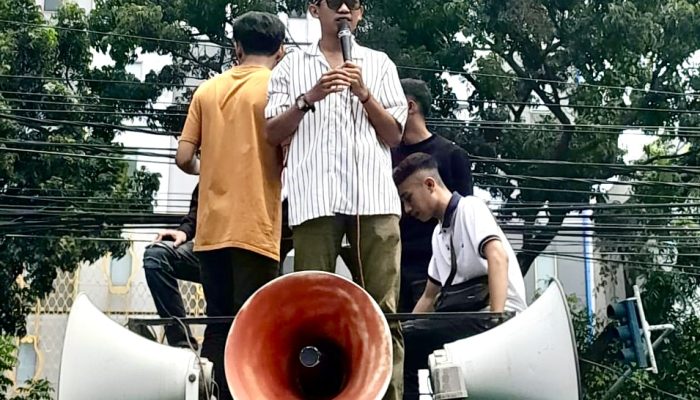 Sebut Eks Pj. Bupati Bombana Kebal Hukum, Koalisi Mahasiswa Sultra Desak Kejagung RI Ambil Alih Beberapa Kasus Dugaan Korupsi Inisial ‘BRD’