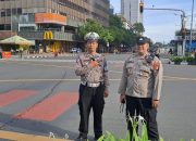 Di Perempatan Sarinah Kapolsubsektor Pemantauan Giat Olahraga Pagi Berjalan Aman