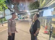 Ciptakan Kamtibmas Bhabinkamtibmas Benhil Patroli Kewilayahan Dan Kunjungi Poskamling RT 02/04