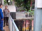 Antisipasi Banjir Polsek Sawah Besar Pantau Pos Pompa Air Di Kali Ciliwung