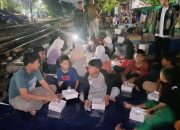 Yayasan Lebah Haramain 156 Dan YBP Gelar Sahur Bersama Anak Binaan Pinggir Rel Kawasan Senen