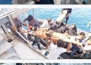 Kolaborasi TNI AL-Bakamla RI Sukses Evakuasi Warga Pulau Enggano