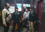 Tegakkan Keamanan! Bhabinkamtibmas Johar Baru dan Satkamling Bersatu Hadapi Potensi Kejahatan Malam Minggu