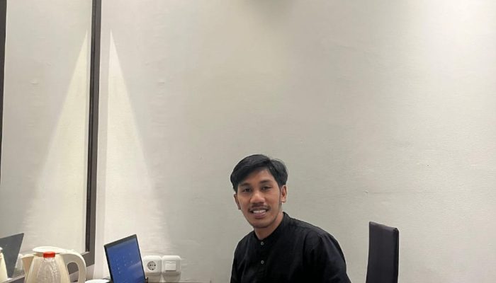 Ketum HMI Konsel Soroti Kerusakan Proyek Jalan di Konsel, Diduga Sarat KKN