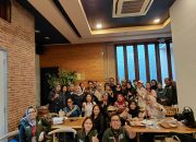 Ari Sumarni ketua GBNN DPW DKI JAKARTA menghadiri undangan pelatihan jurnalistik bersama jajarannya di Cafe Cut The Crab jln Cikajang Raya jakarta selatan, Selasa 27 Mei 2025
