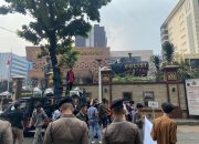 Demonstrasi Jilid 7 Depan Mabes Polri Menggugat: Copot Wadirlantas Polda Sultra yang Diduga Jadi Beking Tambang Ilegal PT. Kasmar Tiar Raya!
