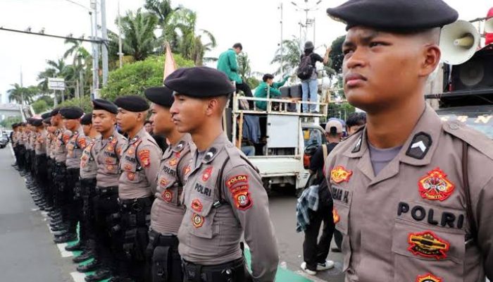 Polri di Ujung Kritik: Dari Stigma ke Sinergi Penegakan Hukum