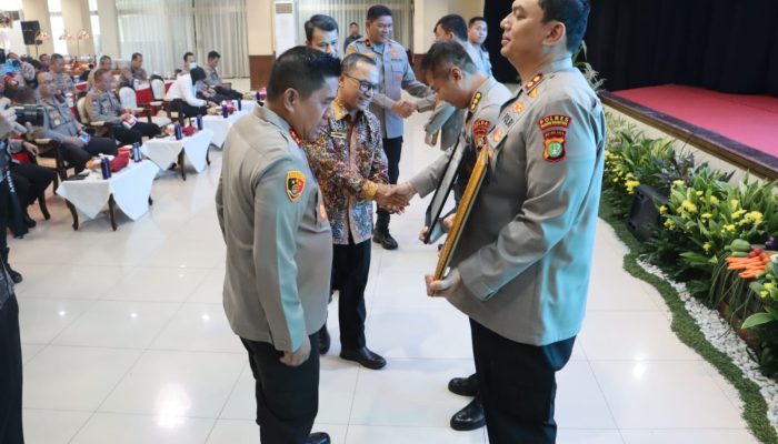 “Kapolres Pelabuhan Tanjung Priok Raih Penghargaan Bergengsi dalam Rakernis Perencanaan Polda Metro Jaya 2025”