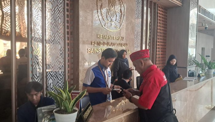 Menyoal Dana 99 M, Komite Nasional, Kemendikti Ristek Seolah Tutup Mata