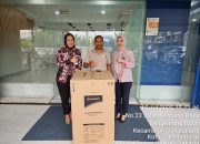 BRI Kalideres Serahkan Hadiah Undian Simpedes kepada Nasabah Setia