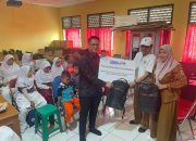 BRI kanca bumi serpong damai Salurkan Paket Pendidikan untuk Siswa SDN Karang Tengah 12